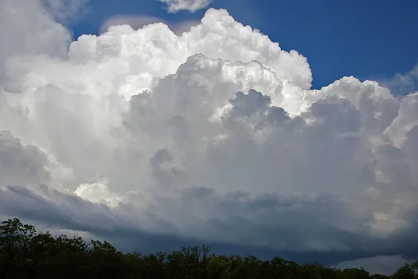 Storm cloud for weather quiz
